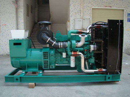 寿光1100kw康明斯柴油发电机组图片 寿光1100kw康明斯柴油发电机组图片