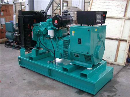 寿光200kw康明斯柴油发电机组图片 寿光200kw康明斯柴油发电机组图片